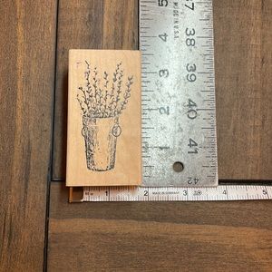 Vintage flower bucket rubber stamp